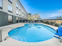 La Quinta Inn & Suites by Wyndham-Albany GA Hotels in Dougherty County