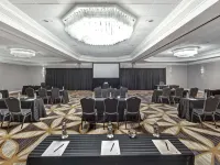 DoubleTree by Hilton Hotel Wichita Airport