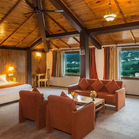 Honeymoon Inn Manali