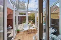 Host & Stay - Beatrice Little Duckling Hotels near Parkside Halls of Residence