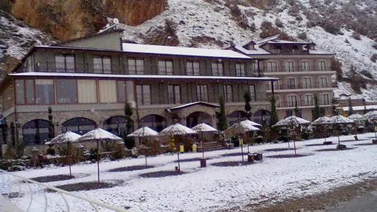 Neli Hotel Resort