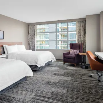 Hilton Garden Inn Chicago McCormick Place Отели рядом с достопримечательностью «Саут-Луп»
