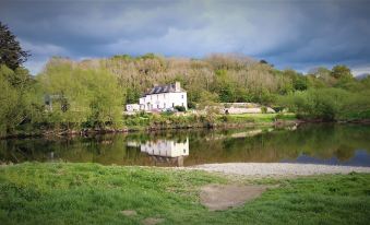 Aberllynfi Riverside Guest House