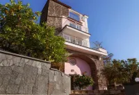 安東尼馬薩魯布朗斯酒店