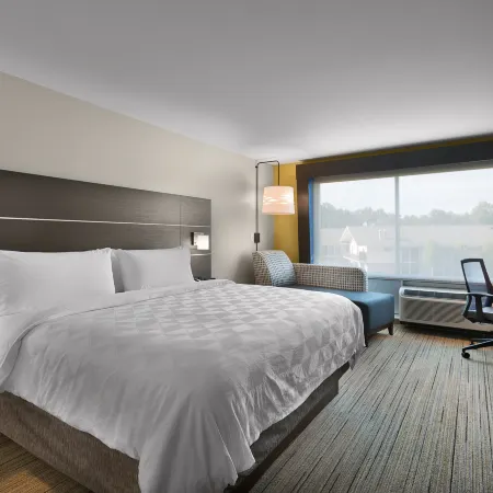 Holiday Inn Express Lake Park