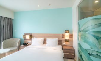 Holiday Inn Express Phuket Patong Beach Central, an IHG Hotel