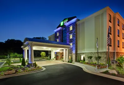 Holiday Inn Express & Suites Atlanta Southwest-Fairburn