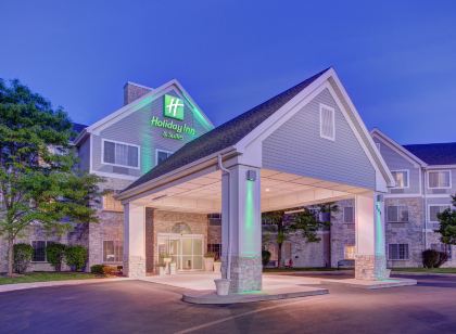 Holiday Inn & Suites 密爾沃基機場