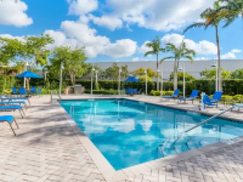 Holiday Inn Express & Suites MIAMI-KENDALL by IHG Hotels in Three Lakes