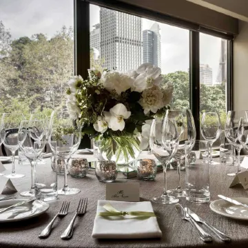 Pullman Sydney Hyde Park Отели рядом с достопримечательностью «Мультифункциональный комплекс Doltone House - Hyde Park»
