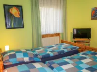 Am Burgstor Hotels in Butjadingen