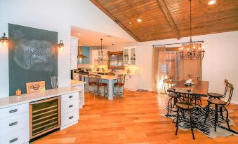 Alpine Chalet #1840