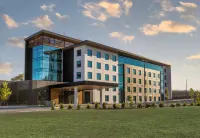 DoubleTree by Hilton Auckland Karaka Các khách sạn gần Possum Bourne Retirement Village
