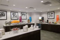Hampton Inn and Suites Tulsa Downtown - Bữa sáng