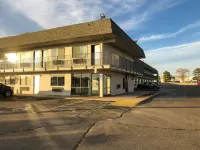 Studio 6 Wichita, KS Airport Hotels in Wichita