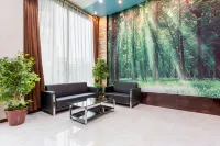 The L Hotel