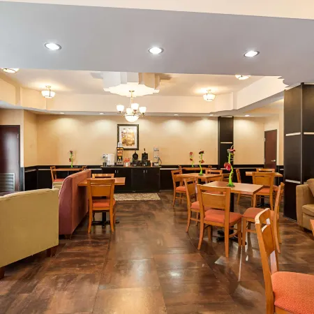 Comfort Suites Sulphur-Lake Charles