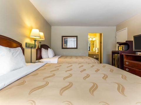 Quality Inn & Suites