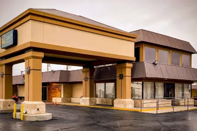 Quality Inn & Suites Airport Hotels in El Paso