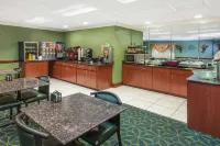 Ramada Limited Decatur Hôtels à : Forsyth