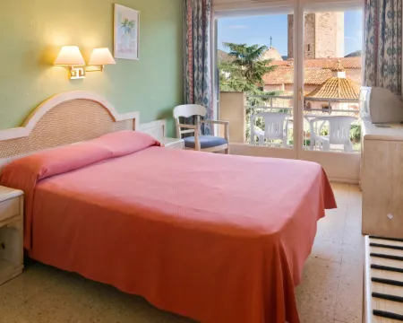 Mercè Hotels in Maresme