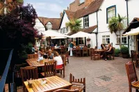 The George Hotel - Morgenmad