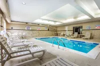 Comfort Suites Clinton Near Presbyterian College