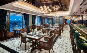 Peridot Grand Luxury Boutique Hotel