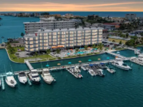 Fusion Resort Waterfront Suites Hotels in Treasure Island