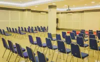 New Moonlight Hotel Hotels in Kecamatan Bojongloa Kaler