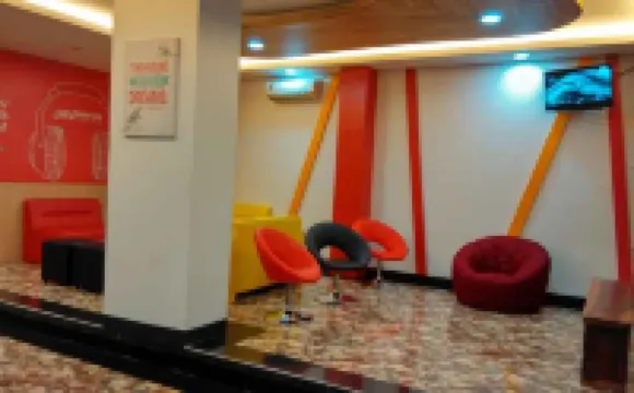 Jav Front One Hotel Lahat