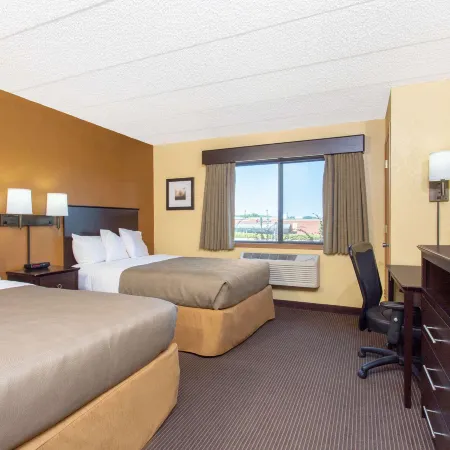 AmericInn by Wyndham West Bend