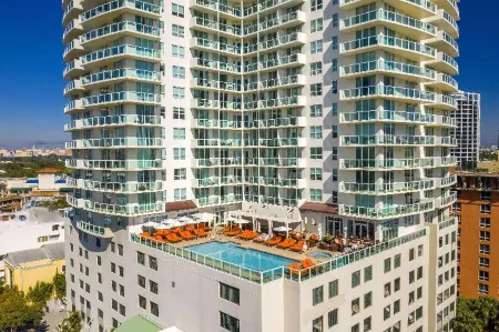 Hotel Arya, BW Premier Collection Отели рядом с достопримечательностью «Miami City Hall»