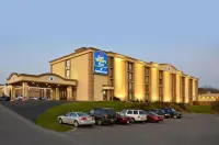 Comfort Inn & Suites Hotels in Chenango