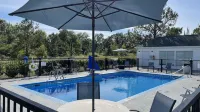 Baymont by Wyndham Dublin - piscina