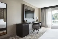 시카고 메리어트 사우스웨스트 앳 버 리지 Kohler Waters Spa at Burr Ridge 주변 호텔