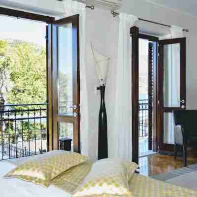 Villa Franica Rooms