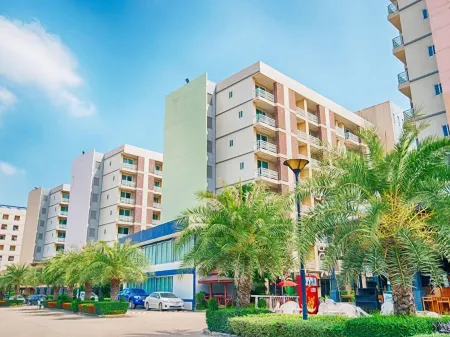 TM Land Hotel Отели в г. Uthai