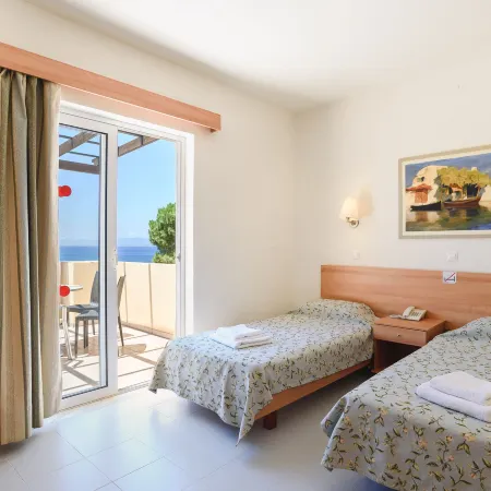 Matina Pefkos Aparthotel