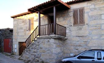 House with 3 Bedrooms in Carrazeda de Ansiães, with Wonderful Mountain