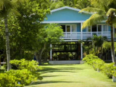 Raiatea Lodge Hotel Hotels in Raiatea