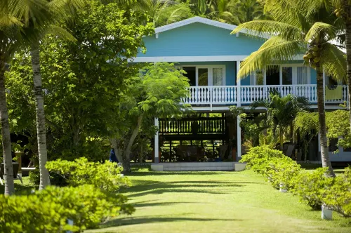Raiatea Lodge Hotel