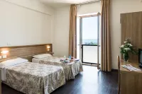 Hotel Rondine Các khách sạn ở Fiumaretta di Ameglia