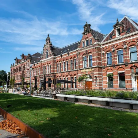 Conscious Hotel Westerpark Отели рядом с достопримечательностью «Культурно-развлекательный комплекс Вестергасфабрик»