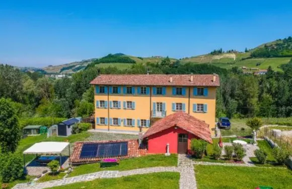 維格納水濱酒店