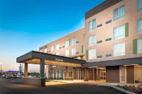 Courtyard Indianapolis West-Speedway Hoteles cerca de ALDI