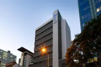 조지 윌리엄스 호텔 브리즈번 호텔