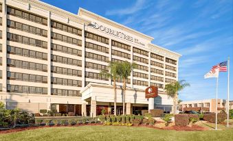 DoubleTree by Hilton New Orleans Airport