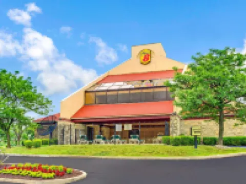 Super 8 by Wyndham Fort Mitchell Cincinnati Area Hotels in Kenton County
