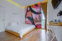 DJourney Hotel Lembang by Escotel - Parkplatz